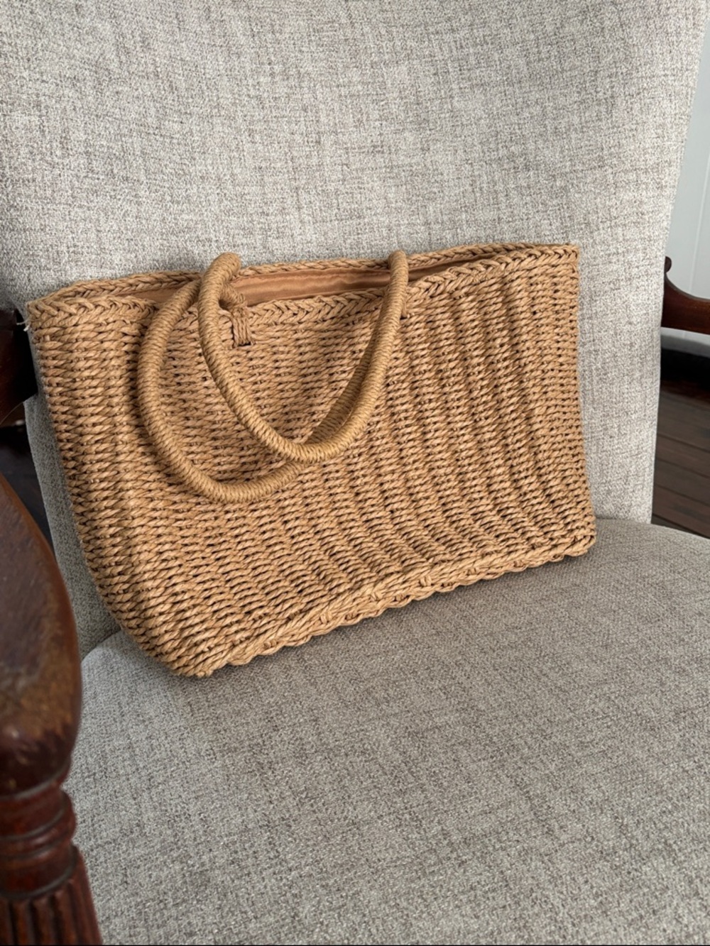 Woven Straw Tote Bag in Natural Tan - Unbranded